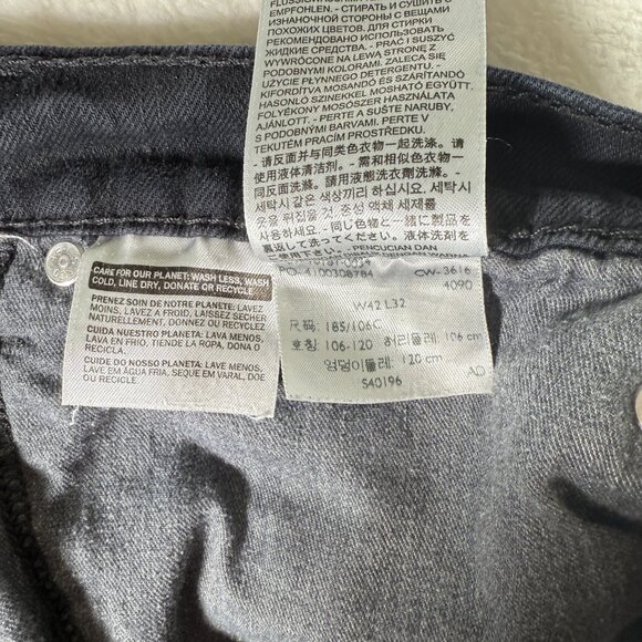 Vtg Levis 540 Relaxed Jeans with Black Label W42 L32 - Picture 4 of 8